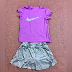 Girls Nike Essentials Tee & Skort Set purple/mint green Size 6 M